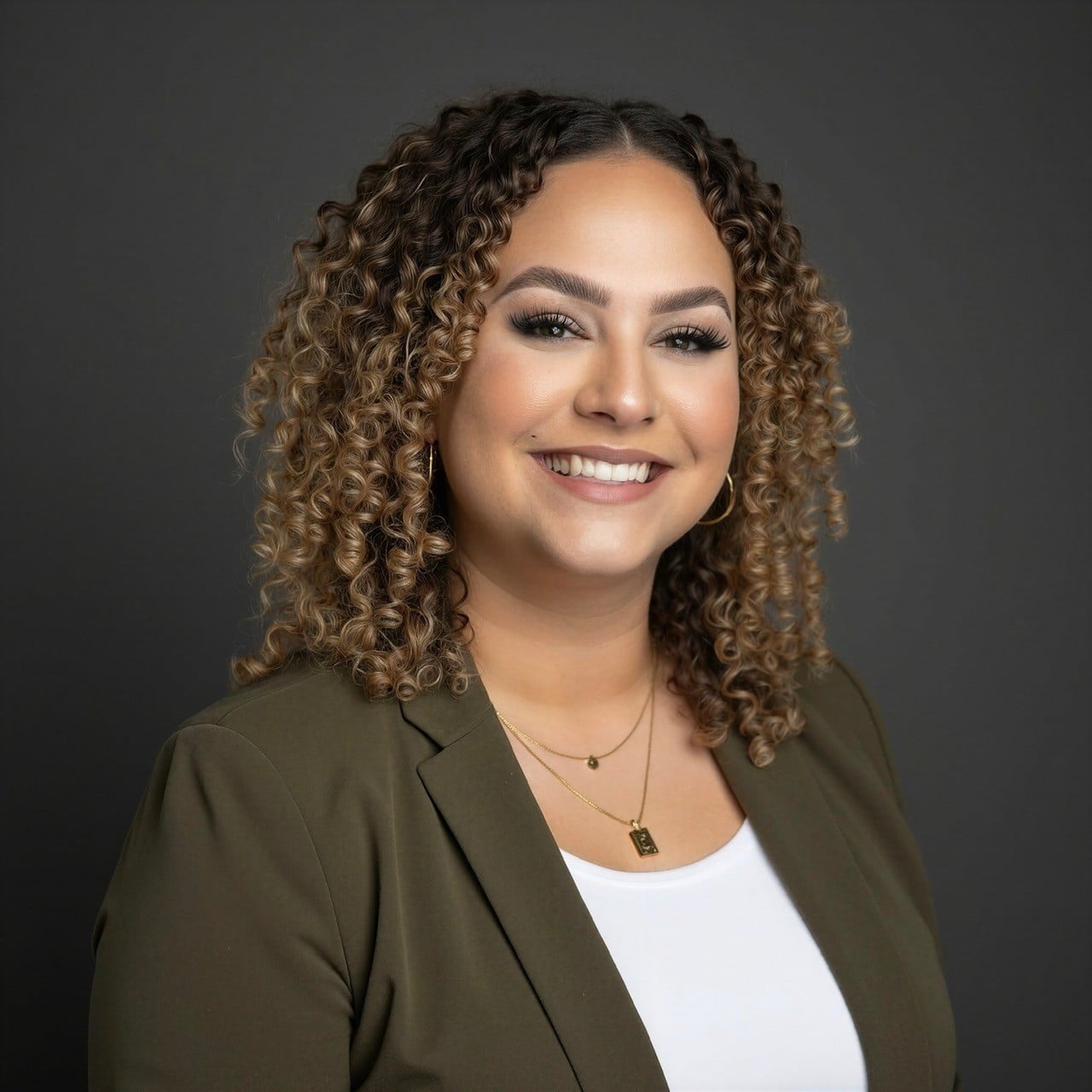 Jennifer Luckey headshot